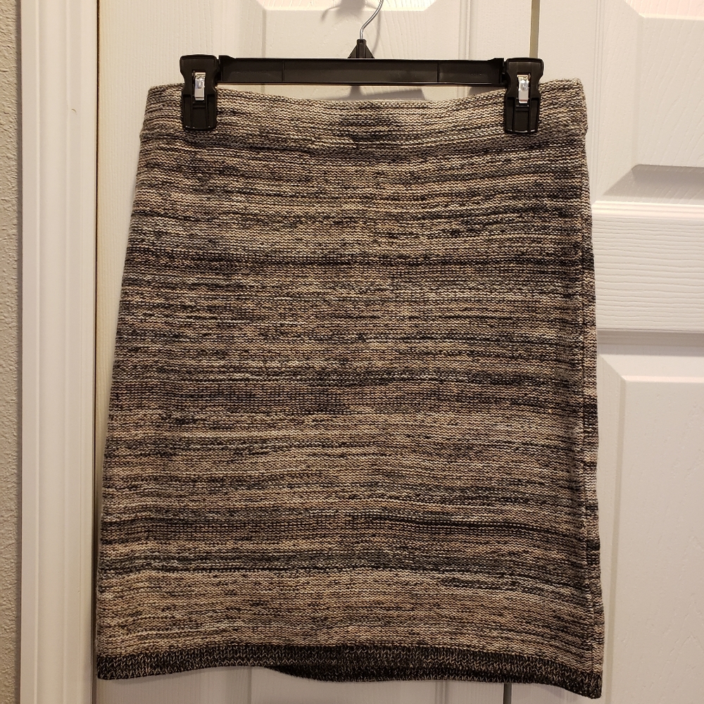 Loft skirt